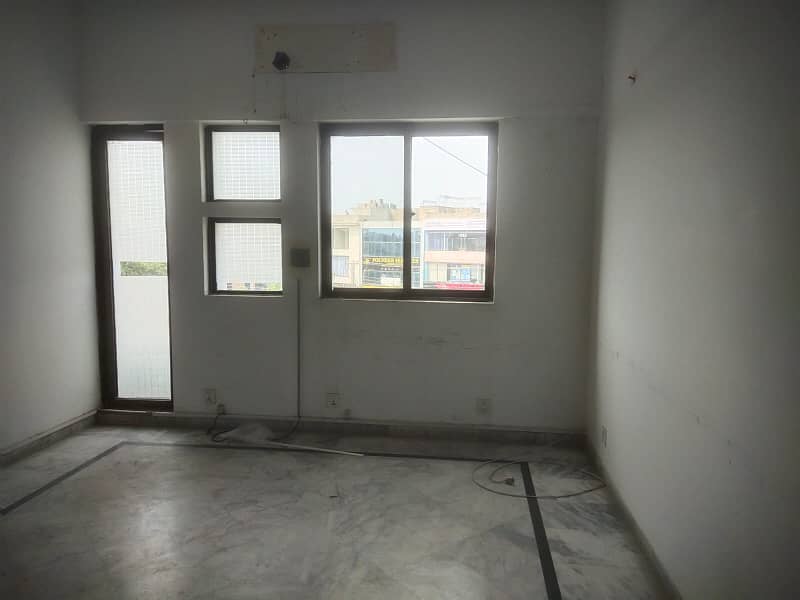 4 Marla commercial Flat on 2nd Floor 2 Bed with attached bath (Office and residential Purpose) Available for rent in DHA Phase 4 15