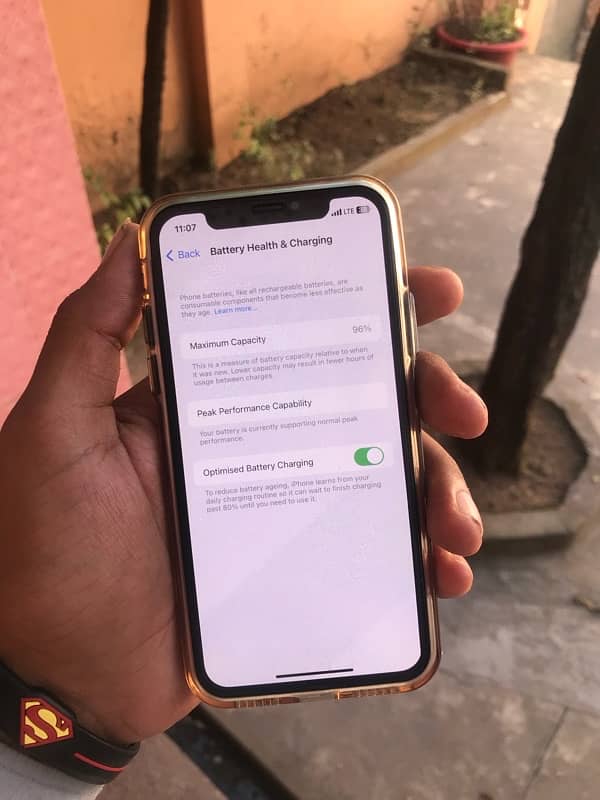 iPhone X 64GB APROVED 5