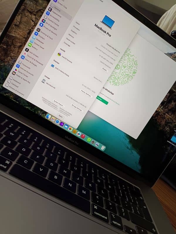 MacBook Pro 2019 i7 512GB 3