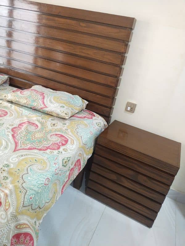 urgent bed sale 4