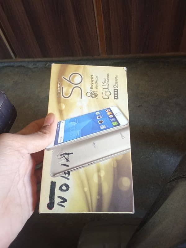 Q MOBILE S6s WITH BOX A SALE PRICE 3500 7