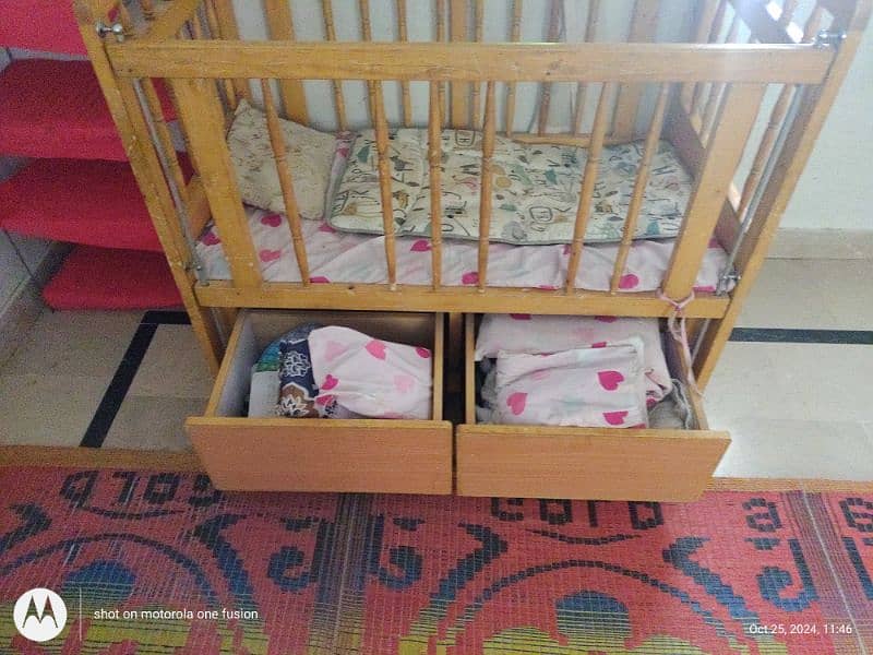 baby cot 3