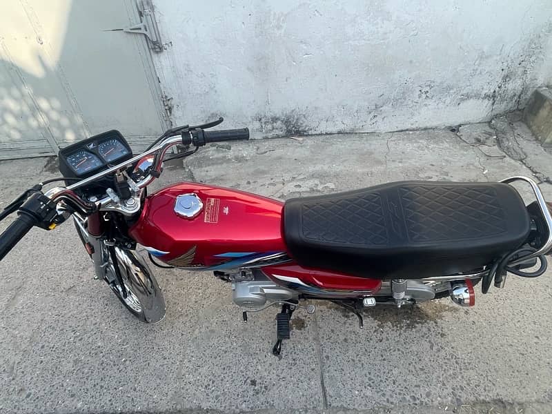 Honda CG 125 2024 model 4