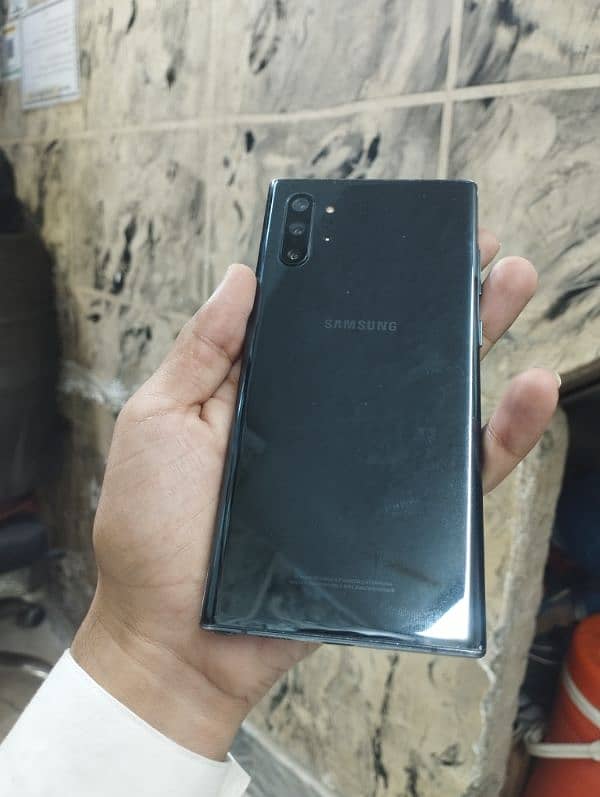 Samsung Note 10+ approved 6