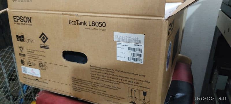 Epson L8050 WiFi printer 2