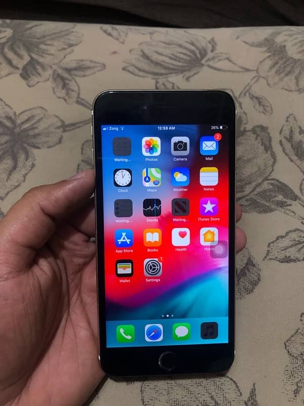 IPhone 6plus 16GB PTA Aproved 1