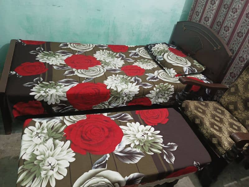 5 Seater Sofa set and Single bed 1