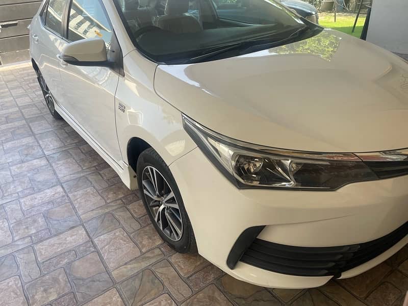 Toyota Corolla Altis 1.6 2018 registered 17 model 1