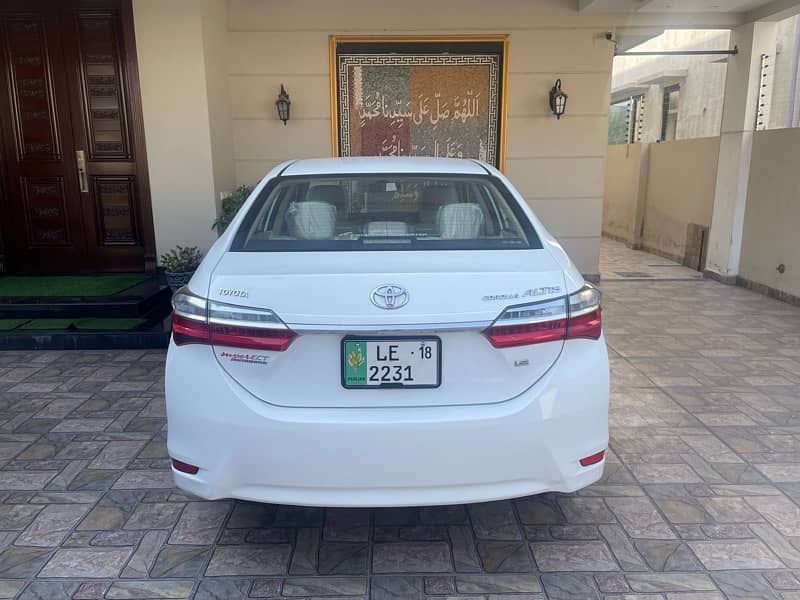 Toyota Corolla Altis 1.6 2018 registered 17 model 5