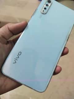 Vivo s1