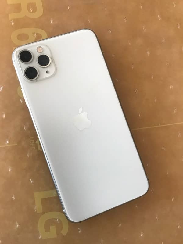 iPhone 11 Pro Max 256GB 1