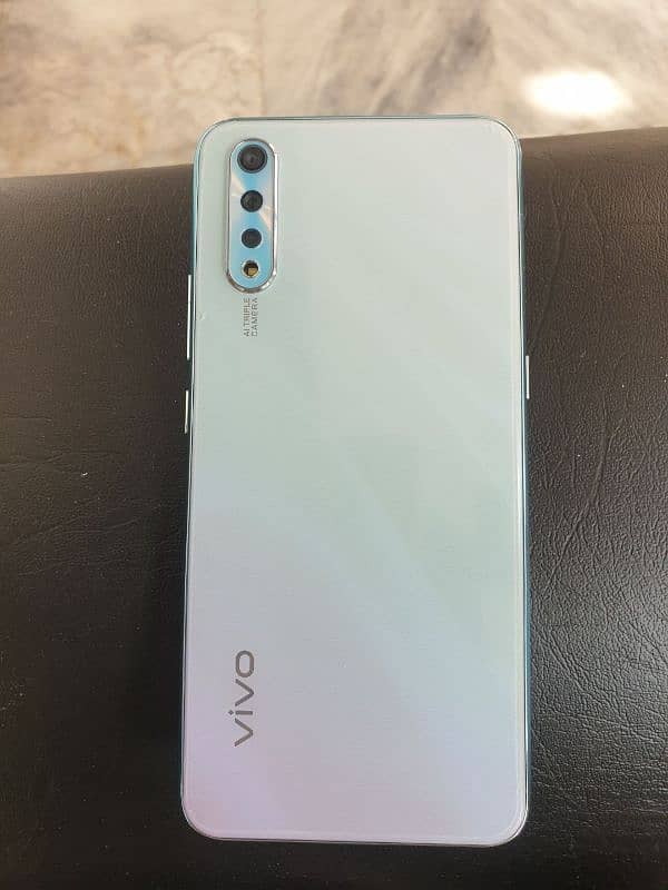 vivo s1 8 256 1