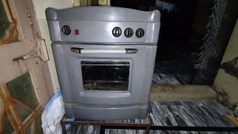 Stove + Oven for baking in very good condition 10