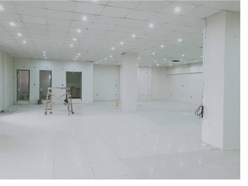 Office For Rent 3000 Square Feet Office Very Low Rent Real Pictures Main Boulevard Gulberg 3 Lahore 2