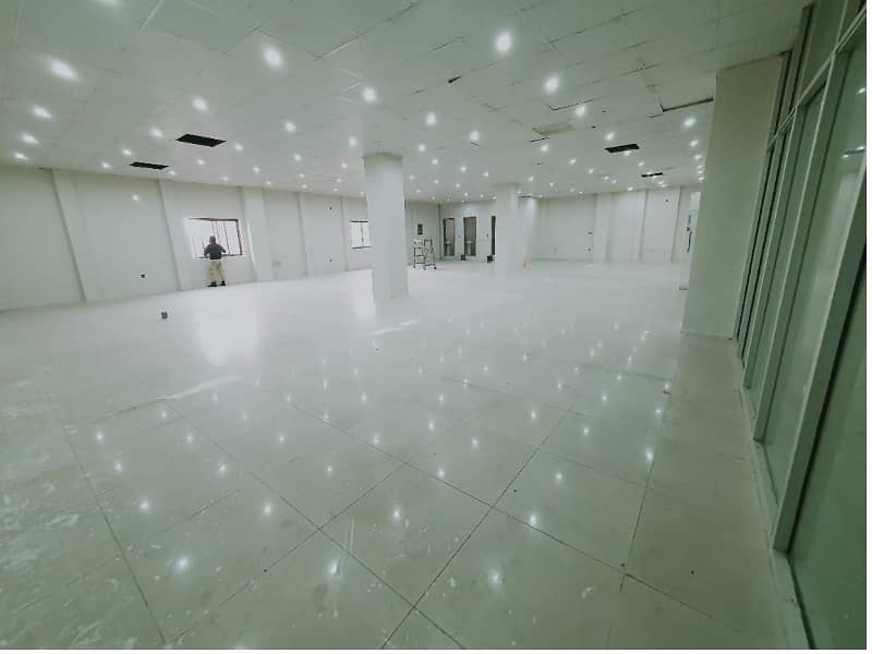 Office For Rent 3000 Square Feet Office Very Low Rent Real Pictures Main Boulevard Gulberg 3 Lahore 6