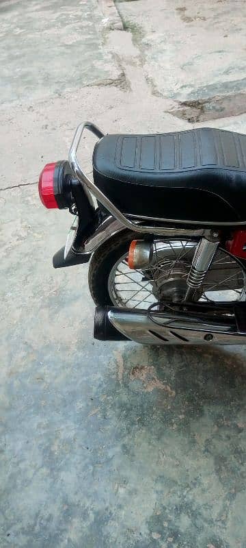 honda125lahorwhonda125 1