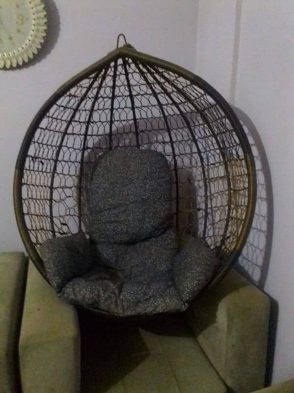 I am selling swing chair 0