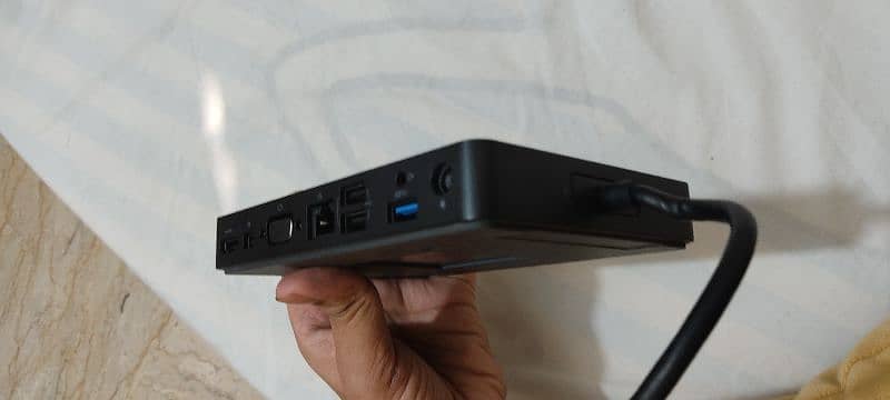 Dell WD15 Docking station 4k Dual Monitor over Type-C 3