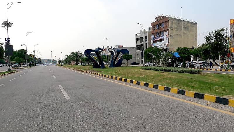 This Is Your Chance To Buy Corner Residential Plot In Lahore 2