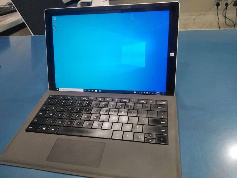 intel corei7 4th generation Surface 2