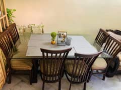 Dinning table with chairs 0