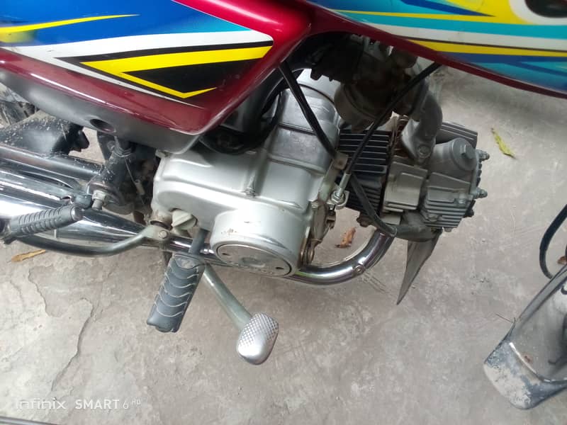 Honda CD 70 2021 4