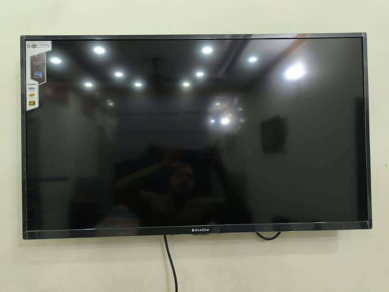 EcoStar 40" Inches LED For Sale 1