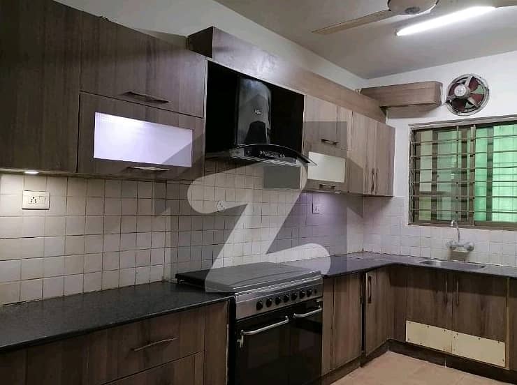 Stunning Flat Is Available For Sale In Askari 11 - Sector B Apartments 5