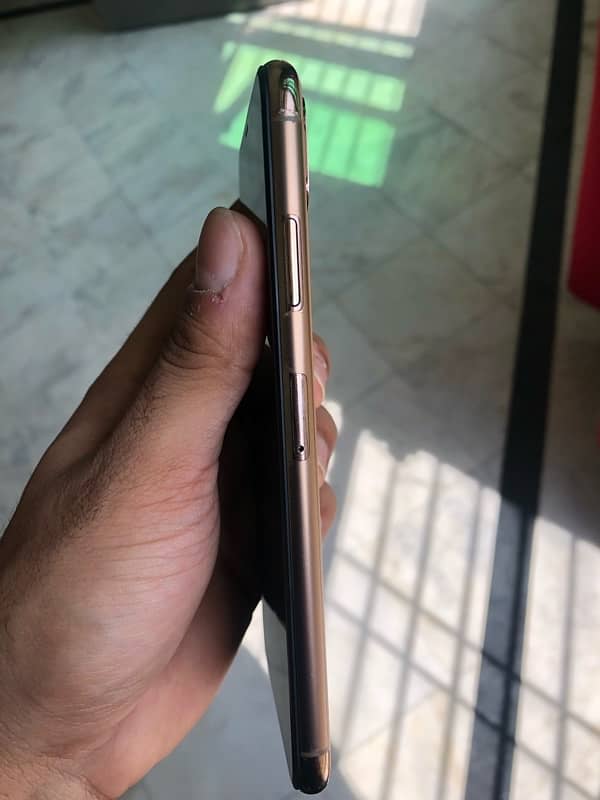 iphone xs max 256gb hk both physical sim Pta approved 5