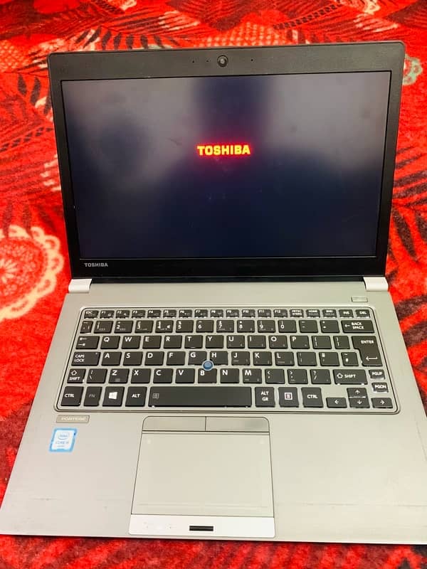 TOSHIBA Z30 2