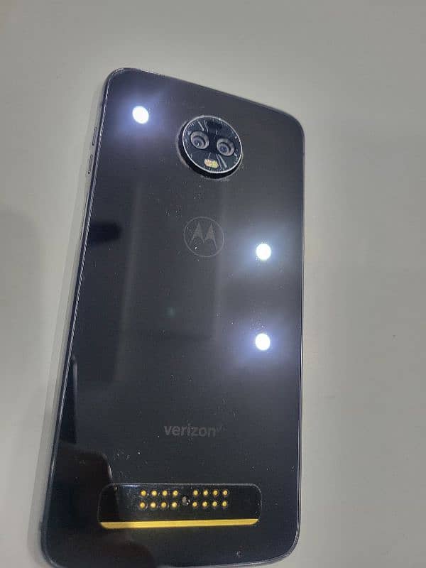 moto z3 0