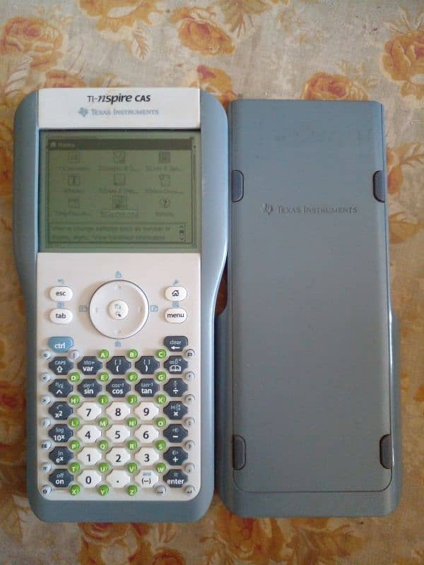 Texas Ti 89 titanium-Texas Ti 84 Plus-Ti nspire-hp 48G calculators 3