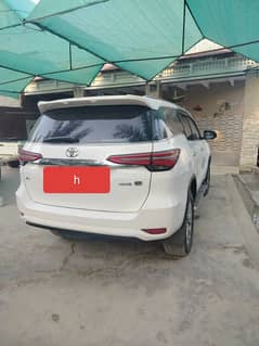 Toyota Fortuner 2021