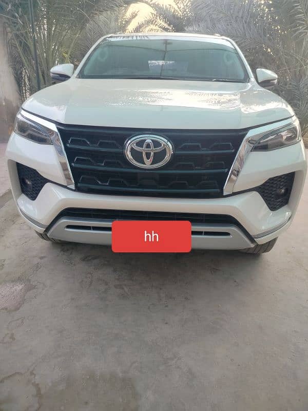 Toyota Fortuner 2021 7