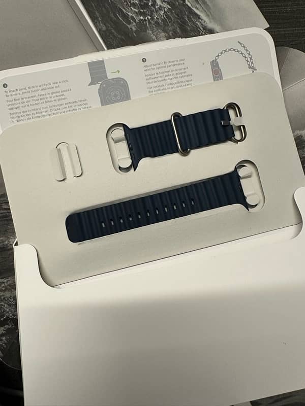 Apple Watch Ultra 2 12