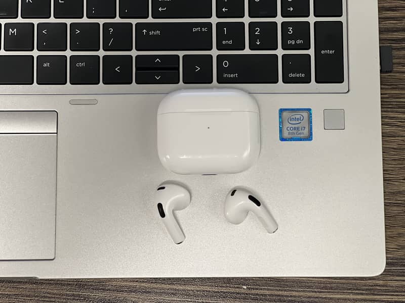 Apple airpods 1