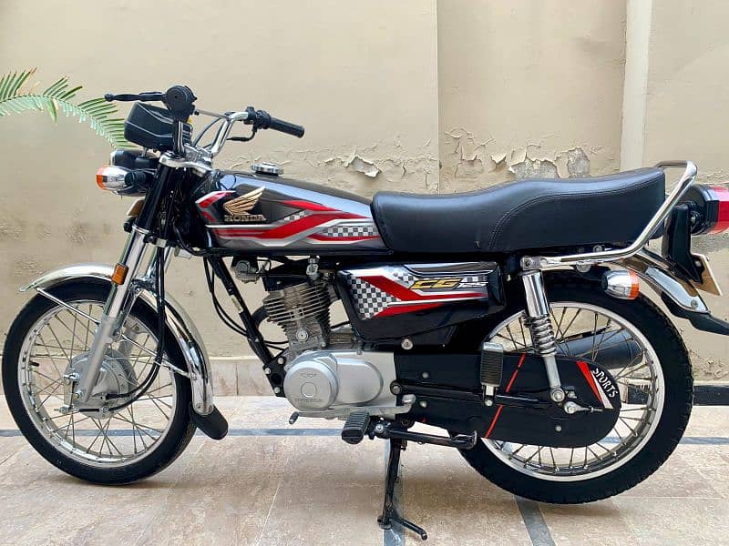 Honda CG-125 5