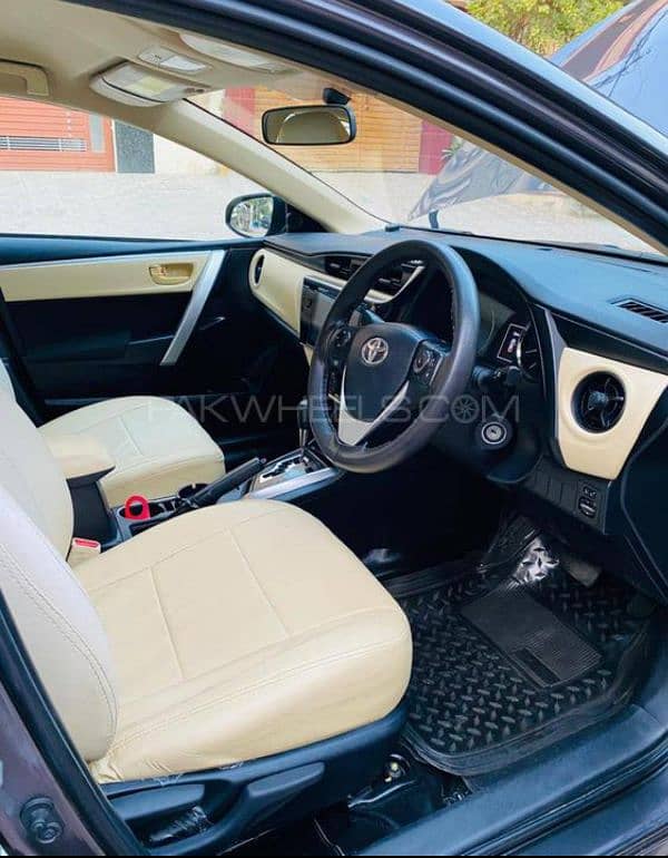 Toyota Corolla Altis 2019 8