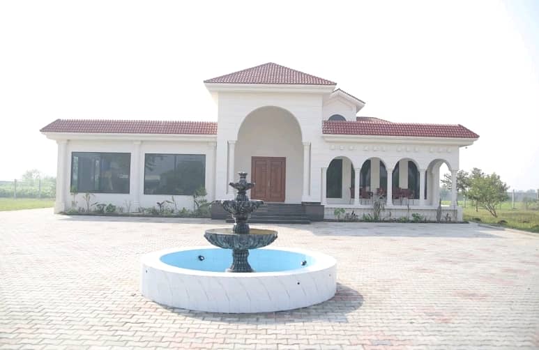 A 32 Kanal Farm House Located In Wagha Town Is Available For sale 3