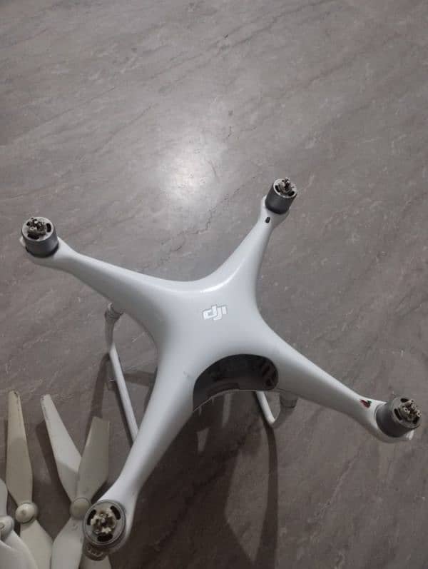 phantom 4 advance plus 1