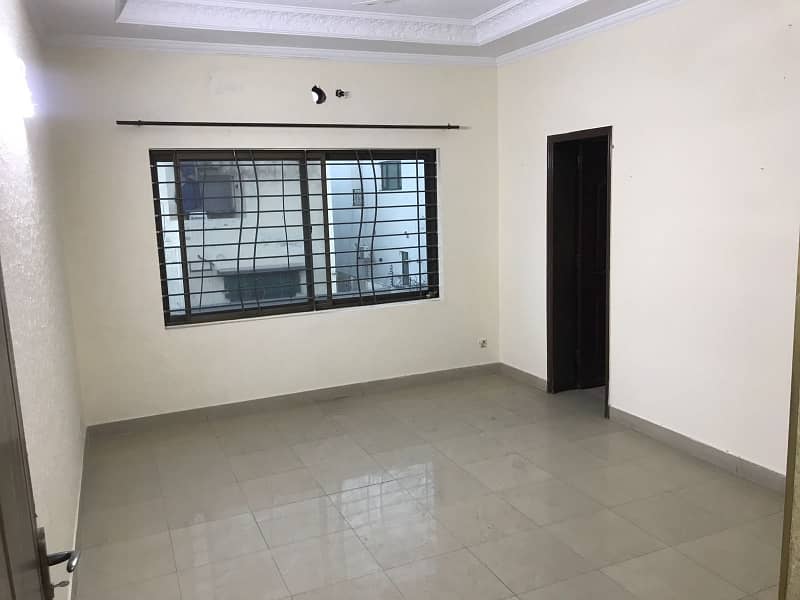 One Kanal Upper Portion For Rent 2