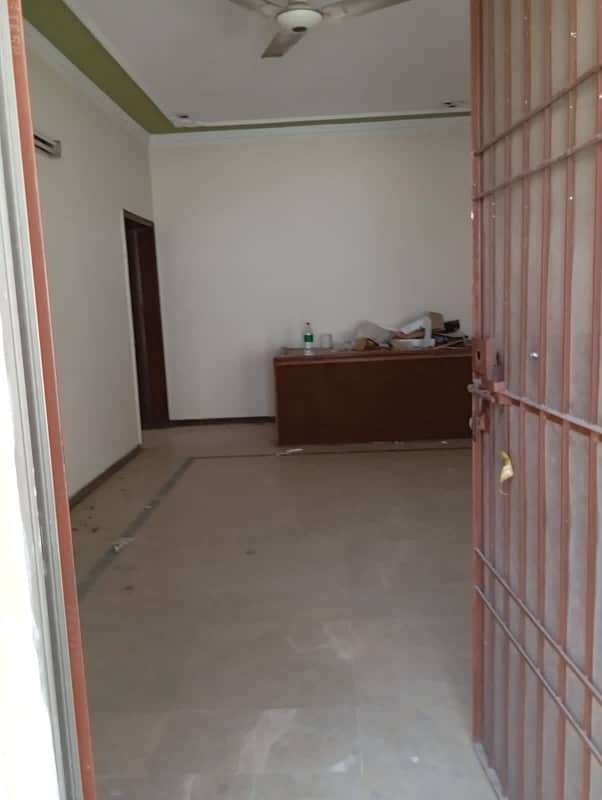 One Kanal Upper Portion For Rent 10