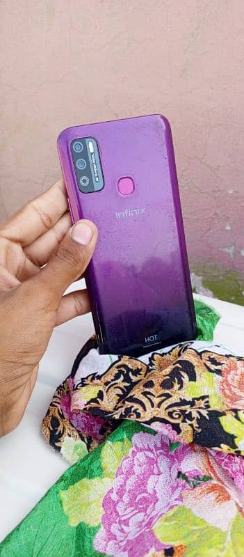 Infinix Hot 9 Play 4