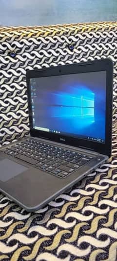 Dell Laptop 0