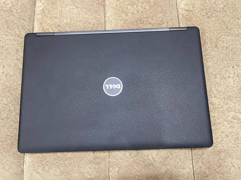 Dell Latitude 5580 Core i7 7th Generation Blacklight keyboard Awesome 4