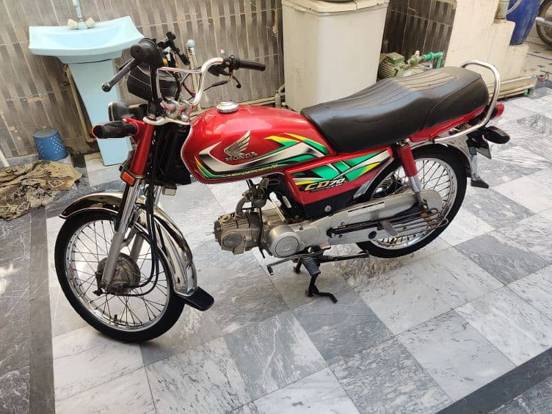 HONDA CD-70 1