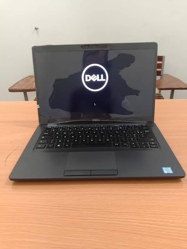 Dell 5400 i5 8th Gen 3