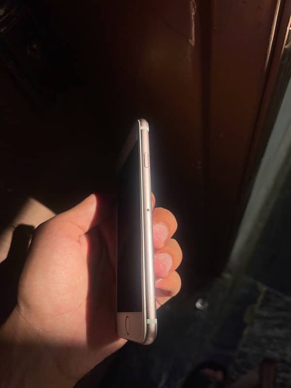 iPhone 6s 64GB PTA Approved 3