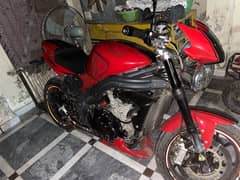 Triumph 1050 Speed Triple