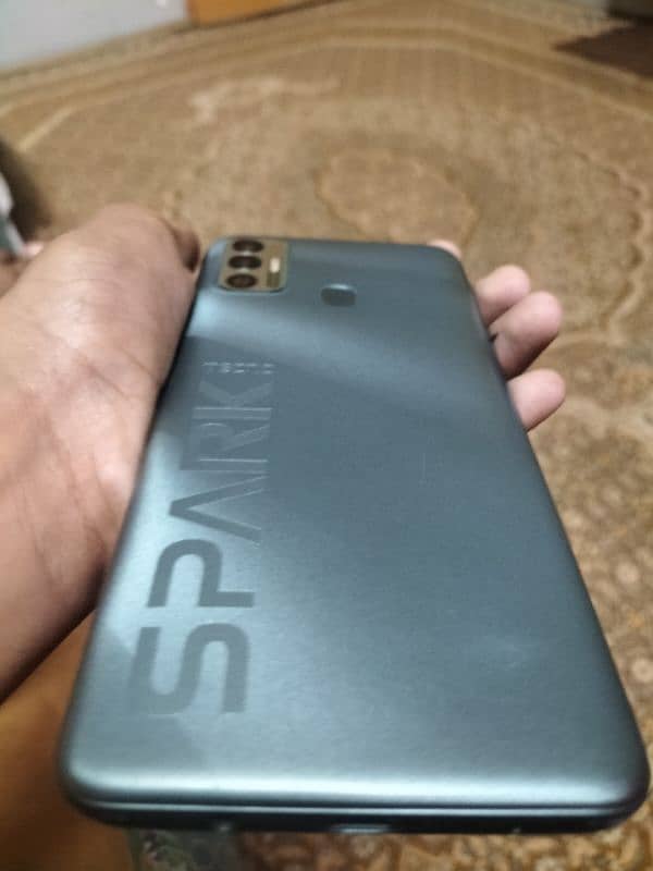 Tecno spark 7.4Ram 64 gb 10/8.5 condition 2